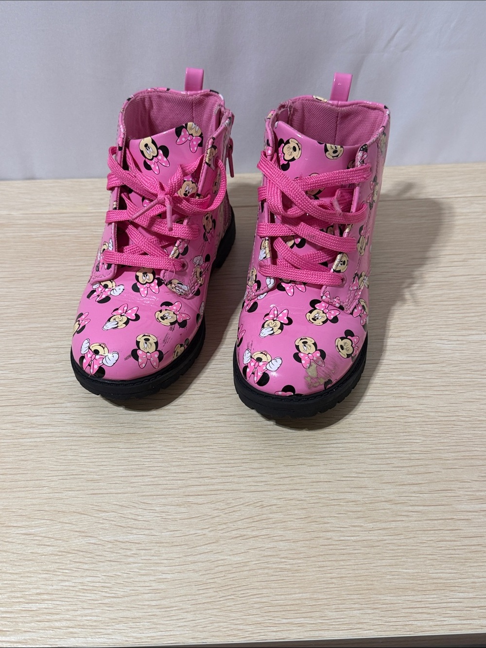 Girls' Pink Minnie Mouse Lace-Up Boots with Bow Print